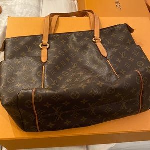 Louis Vuitton monogram handbag tote bag PM in great vintage condition